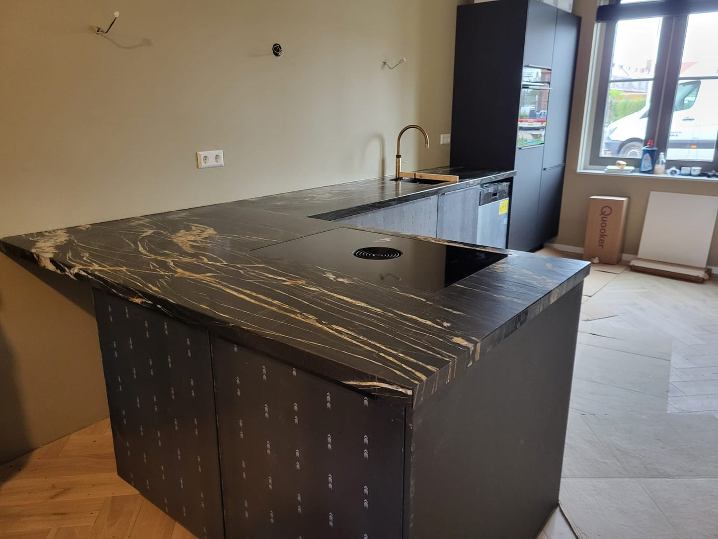 Quartzite kitchen top belvedere quartzite